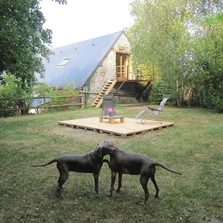 Chantier D'art Contemporain La Serverie Saint-Remy (Calvados)