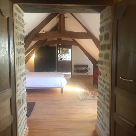 Chantier D'art Contemporain La Serverie Landhaus *