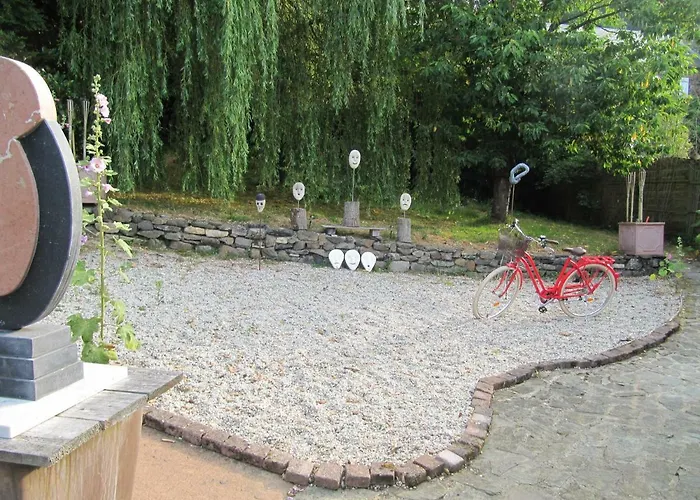 Chantier D'art Contemporain La Serverie Gospodarstwo wiejskie *